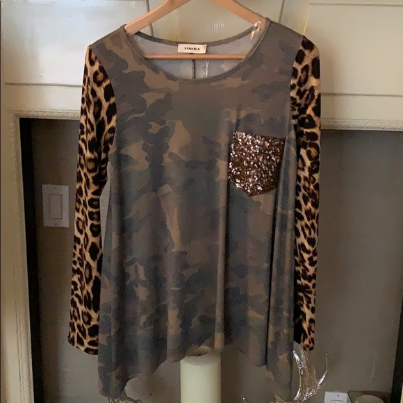 Adora Tops - Camo, Leopard 🐆, Sequinned Long Sleeved Top, NWT